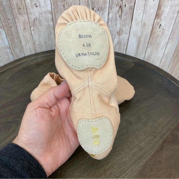Bloch Synchrony Split Sole Stretch Canvas Ballet Shoe Size 4.5 B - Picture 5 of 11